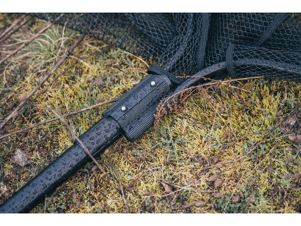 Giants fishing Podběrák Deluxe Landing Net Rubber Medium 70x60cm (2x rukojeť)