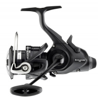 DAIWA - Naviják 19 Black Widow BR LT 4000-C - 1 ložisek