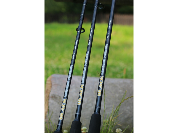 Giants fishing  - Prut Black Method Feeder 3.0m(10ft) 40-90g + Naviják Gaube FD 3000