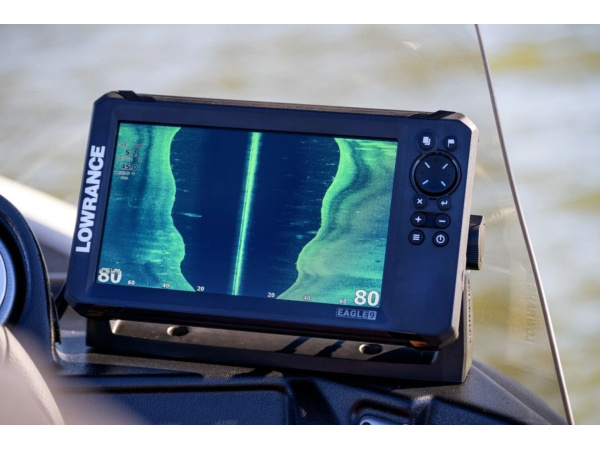 Lowrance - Sonar EAGLE 9 se sondou TripleShot HD + baterie 12V/7Ah + nabíječka 0,75A/6/12V